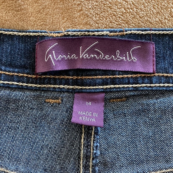 Gloria Vanderbilt women’s jeans - Picture 2 of 7